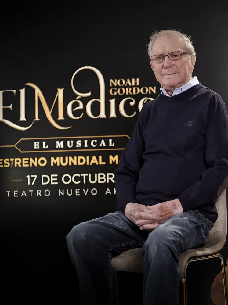 Noah Gordon en el estreno de "El Médico"